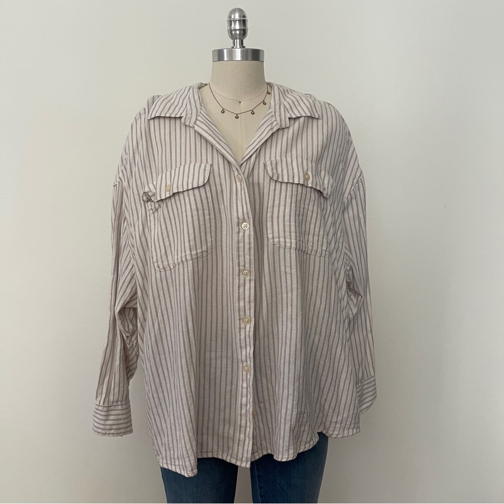 Lee Cream Striped Button-Up Shirt